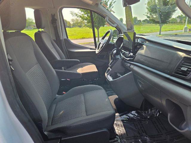 Certified 2024 Ford Transit 350 XLT RWD image 5
