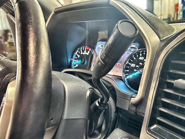 Certified 2022 Ford F350 Lariat w/ Tremor Off-Road Package AWD/4WD image 23