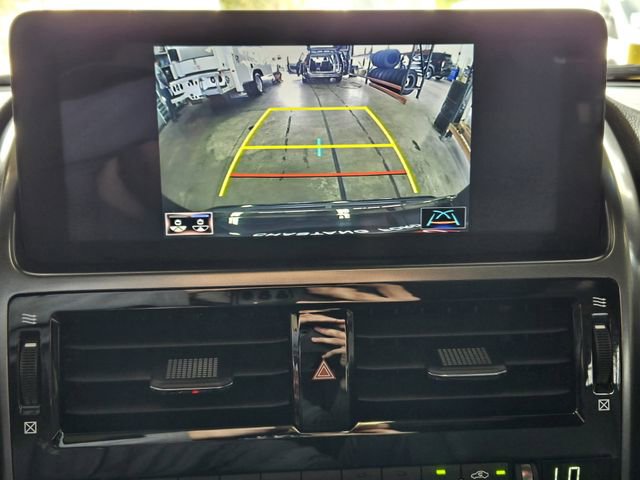 Used 2022 Lexus GX 460 w/ Black Line Special Edition image 20