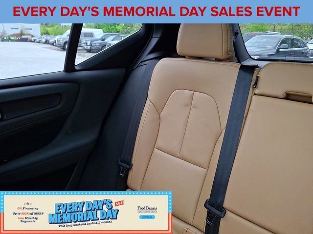 Used 2021 Volvo XC40 T5 Inscription w/ Climate Package AWD/4WD image 18