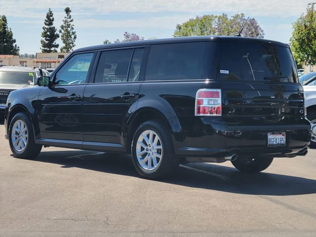 Certified 2018 Ford Flex SE FWD image 2