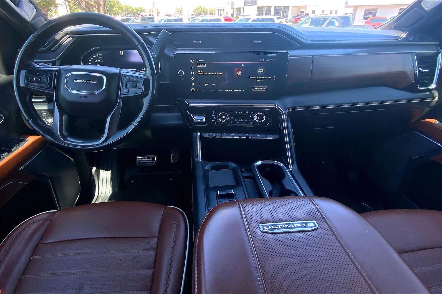 Used 2024 GMC Sierra 2500 Denali Ultimate AWD/4WD image 16
