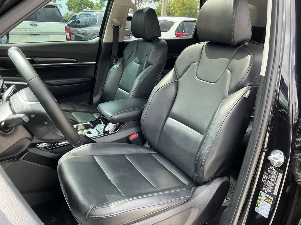 Used 2024 Kia Telluride S w/ S Sunroof Package FWD image 26