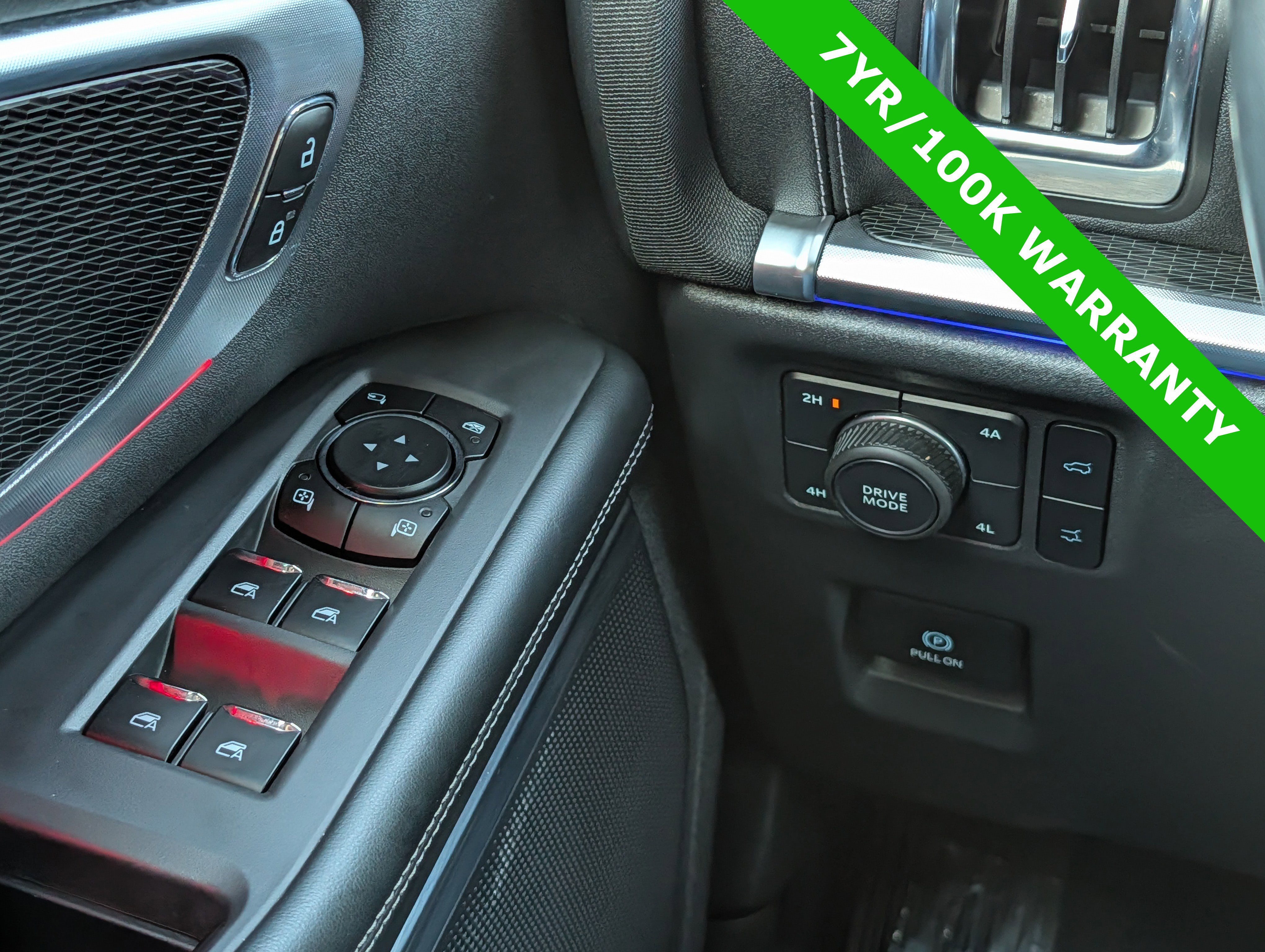 Certified 2025 Ford Expedition Max Platinum w/ Stealth Performance Package AWD/4WD image 28