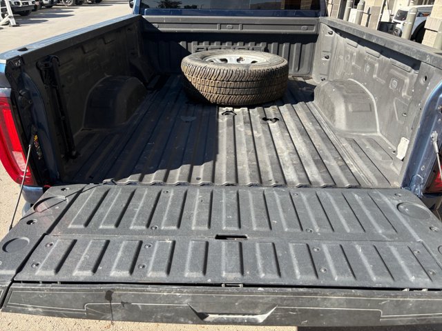 Used 2023 GMC Sierra 3500 Denali AWD/4WD image 34