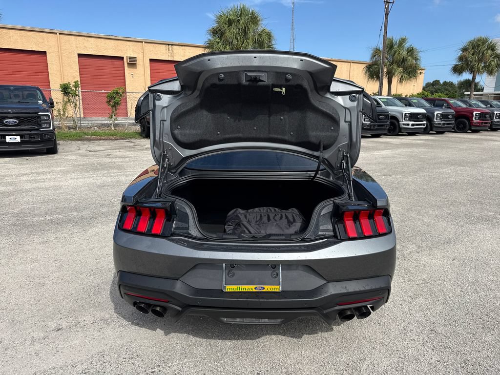 Certified 2025 Ford Mustang GT Premium w/ GT Performance Package RWD image 29