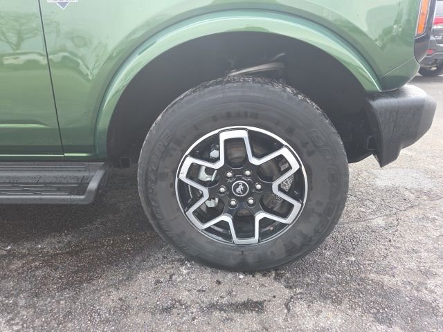 Certified 2025 Ford Bronco Outer Banks image 2