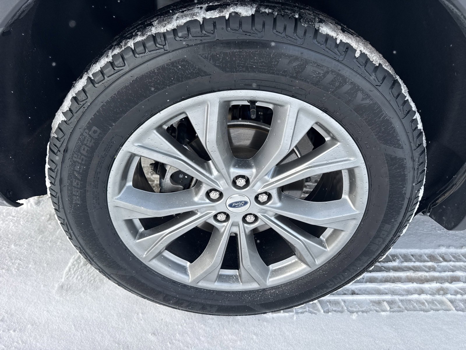 Certified 2023 Ford Explorer Limited w/ Equipment Group 301A image 20