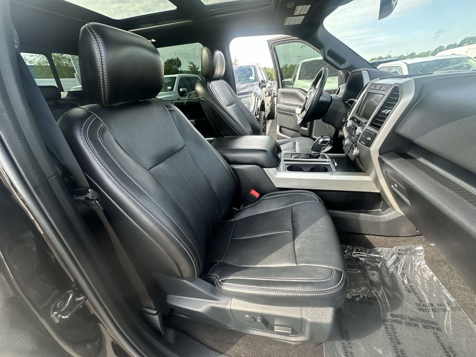 Certified 2020 Ford F150 Lariat w/ Equipment Group 502A Luxury AWD/4WD image 43