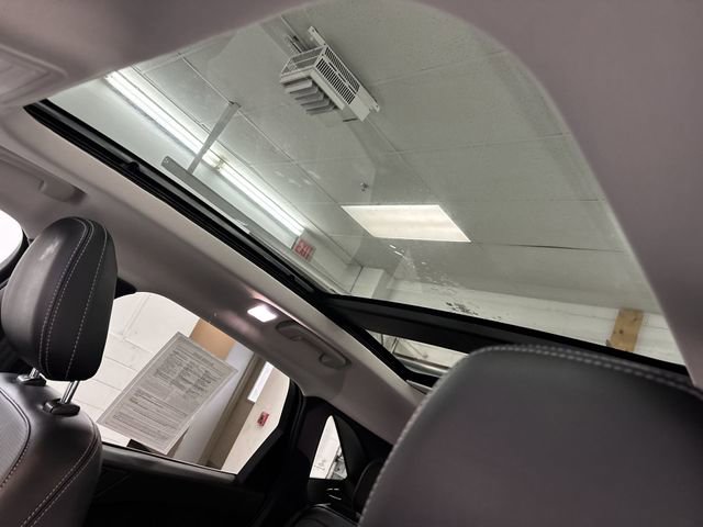 Certified 2025 Ford Escape PHEV w/ PHEV Premium Package image 21