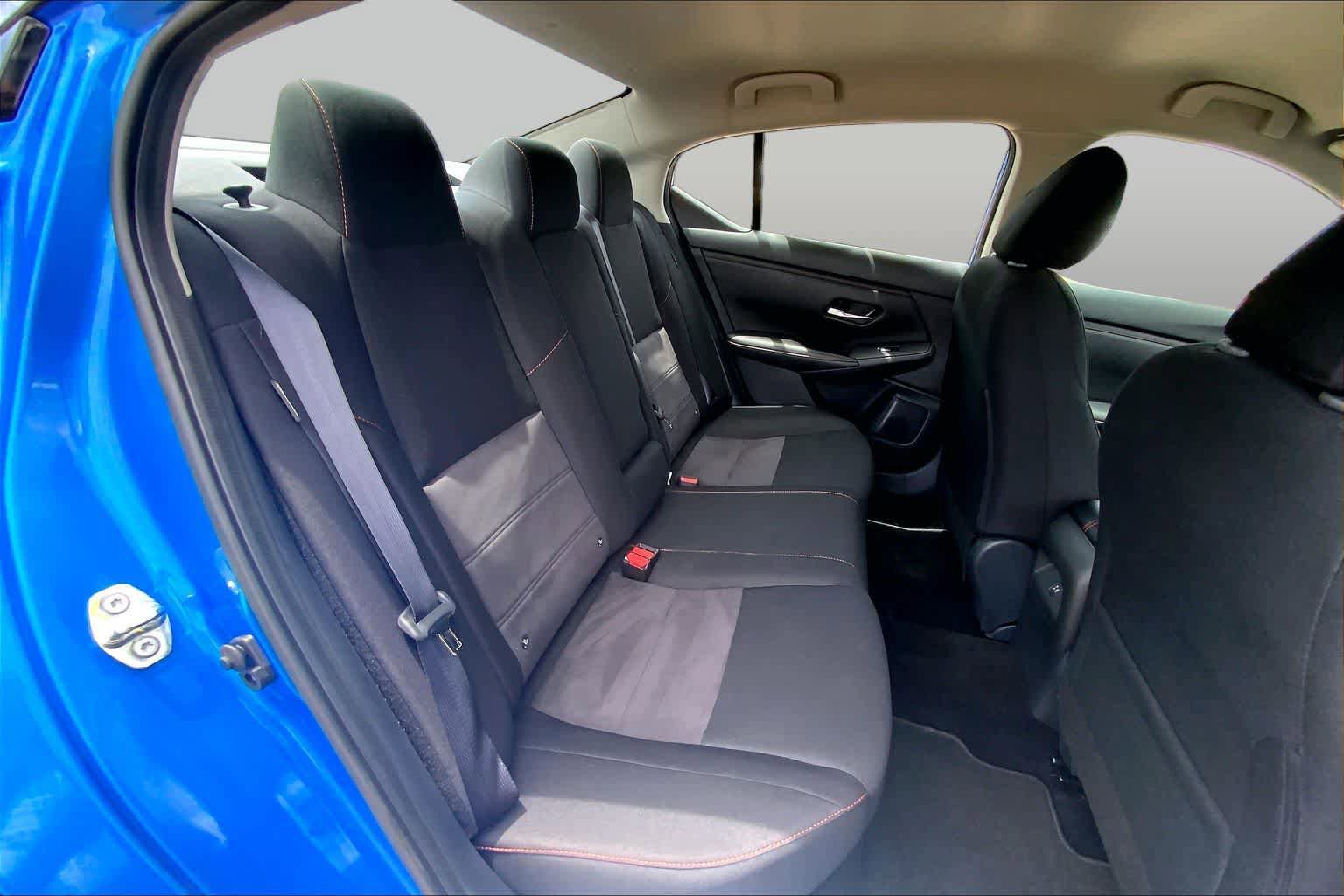 Used 2025 Nissan Sentra SR w/ Midnight Edition FWD image 20
