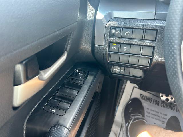 Used 2025 Toyota Tacoma TRD Sport AWD/4WD image 22