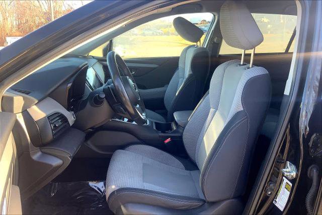 Used 2021 Subaru Outback Premium image 9