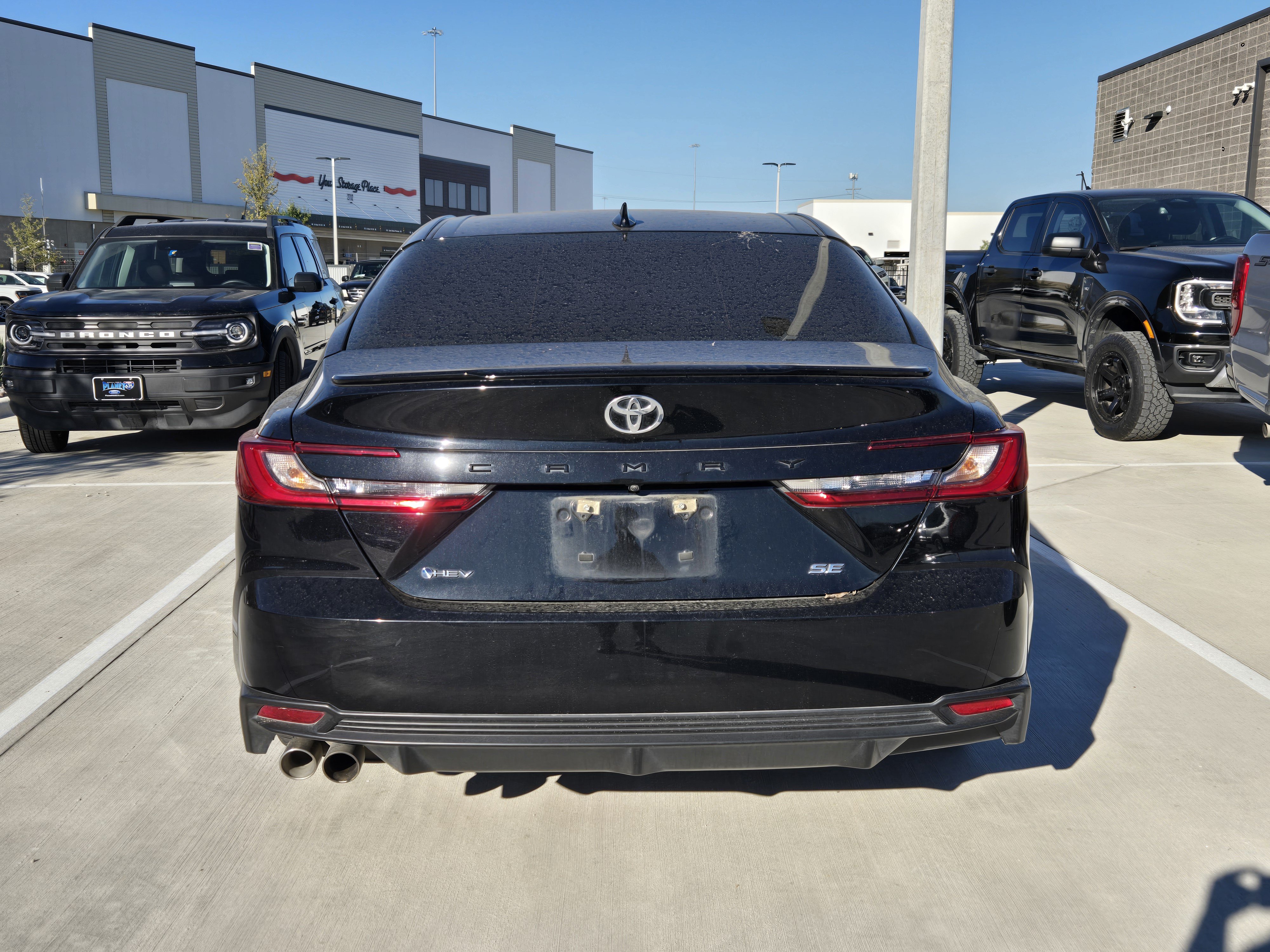 Used 2025 Toyota Camry SE FWD image 5