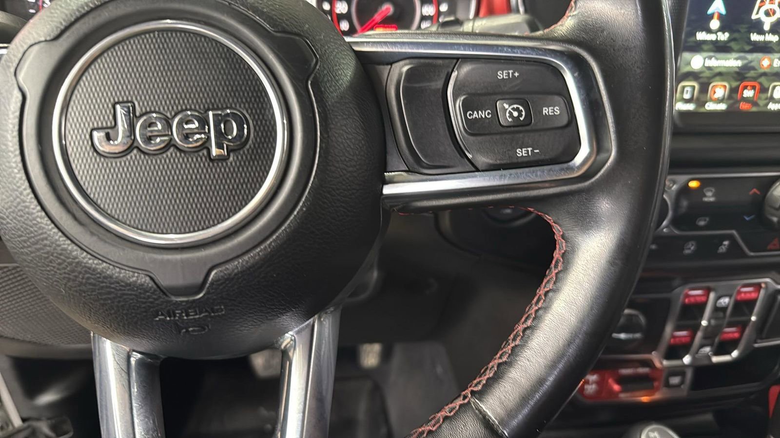Used 2019 Jeep Wrangler Unlimited Rubicon AWD/4WD image 16