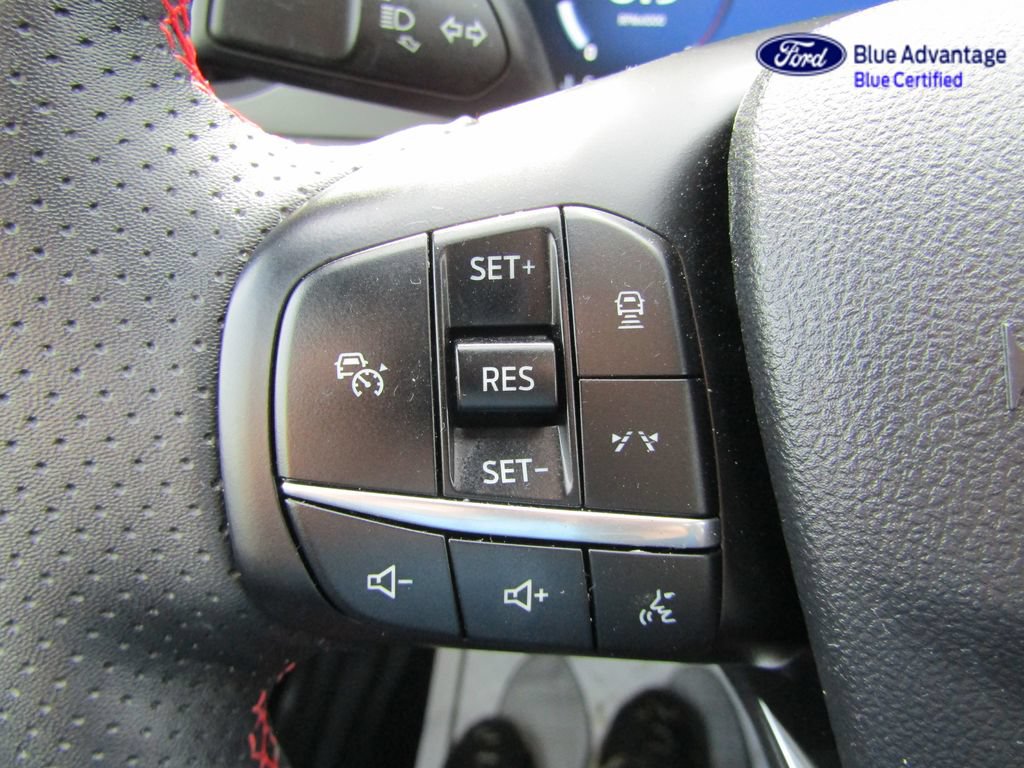 Certified 2023 Ford Escape ST-Line Select w/ Tech Pack #2 AWD/4WD image 32