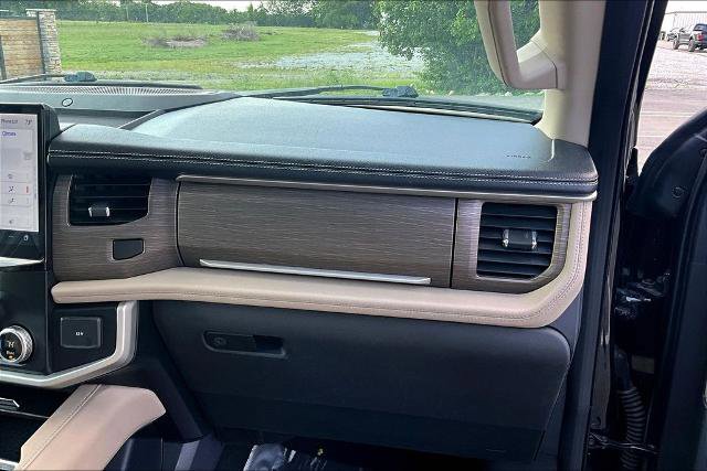 Certified 2024 Ford Expedition Limited AWD/4WD image 13