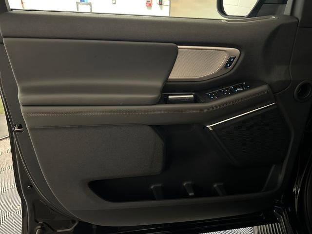 Certified 2025 Ford Expedition Active image 17