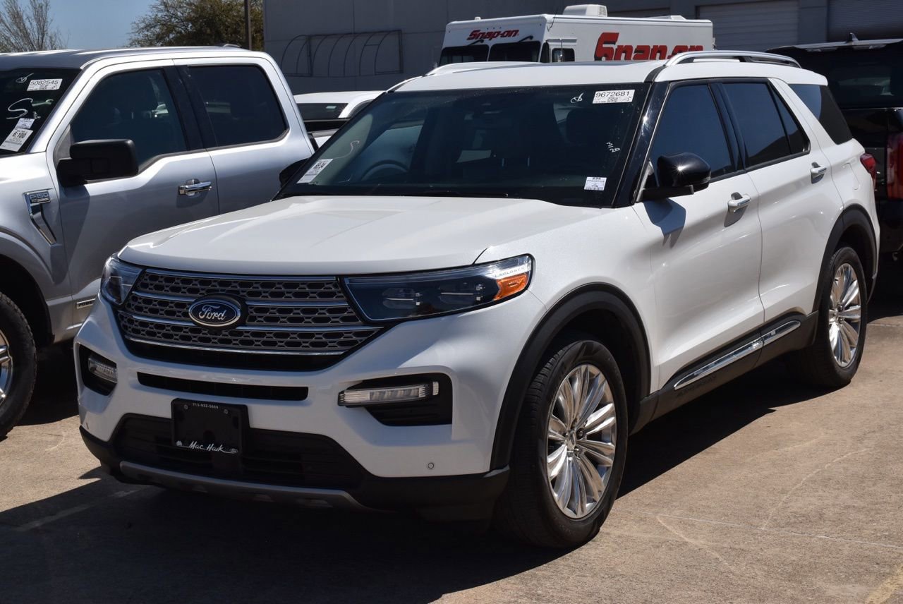 Certified 2023 Ford Explorer Limited w/ Limited Technology Package image 2