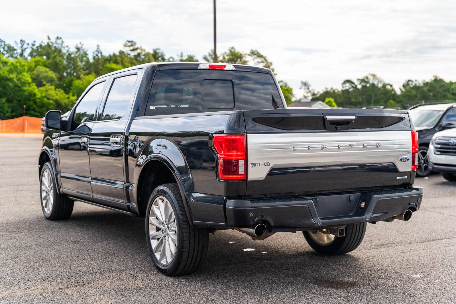 Certified 2019 Ford F150 Limited w/ Trailer Tow Package AWD/4WD image 5