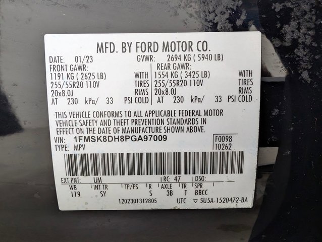 Certified 2023 Ford Explorer XLT w/ Equipment Group 202A image 9