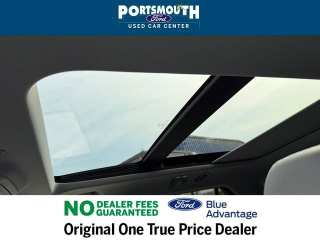 Certified 2021 Ford Explorer XLT w/ Equipment Group 202A image 11