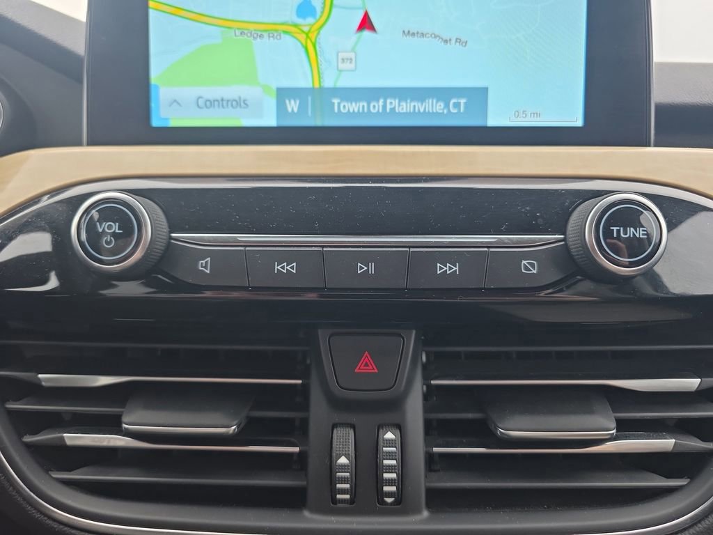 Certified 2022 Ford Escape Titanium w/ Titanium Elite Package image 47