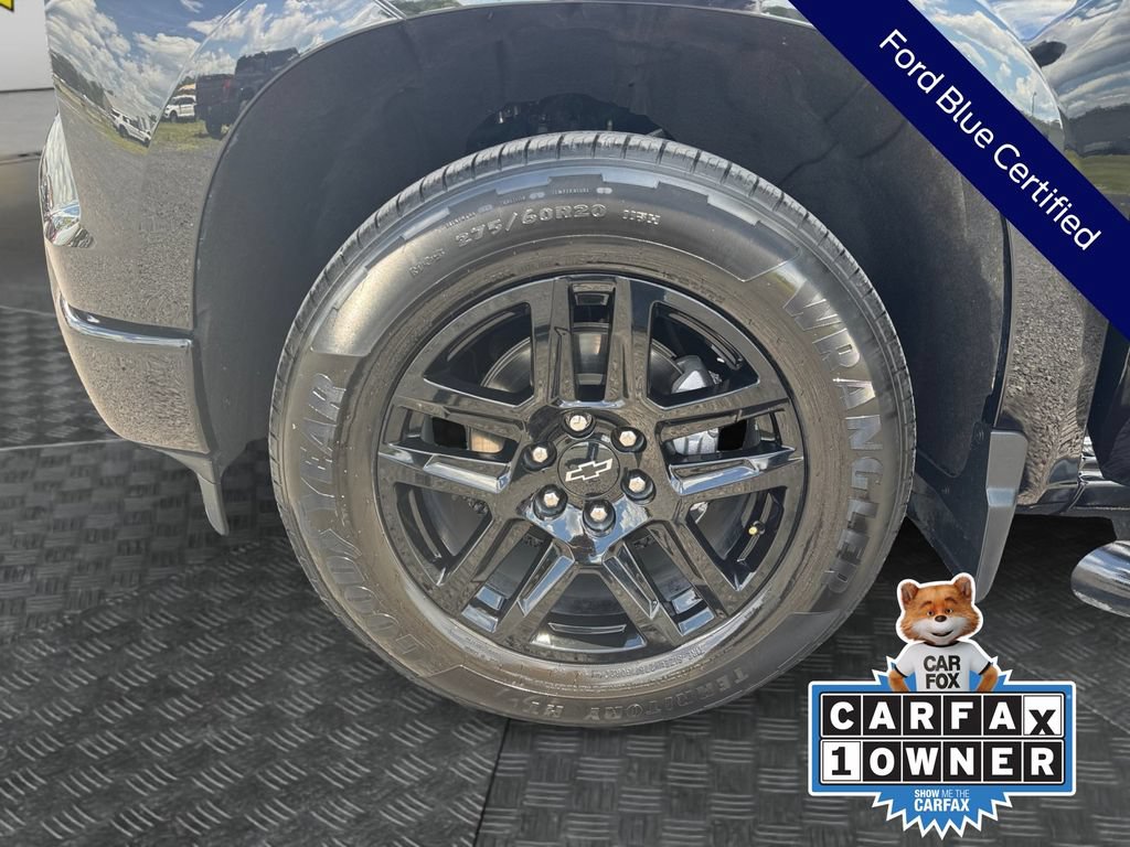 Used 2024 Chevrolet Silverado 1500 Custom w/ Turbomax Blackout Package RWD image 19