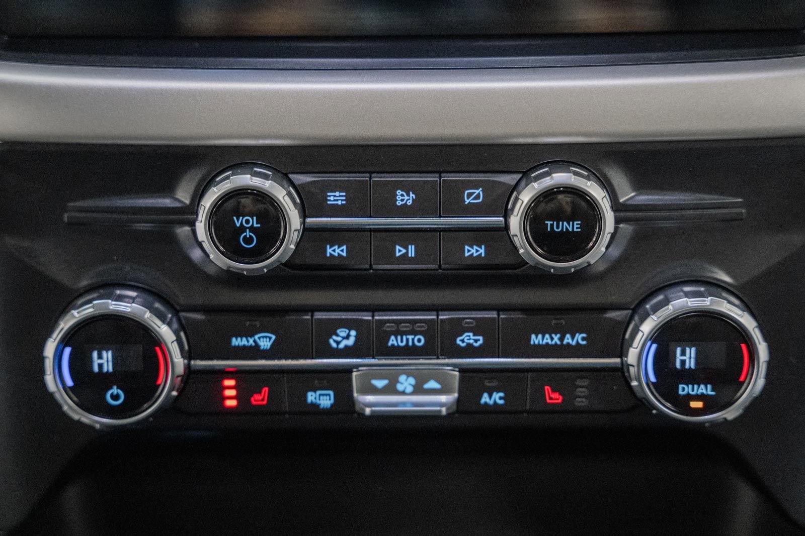 Certified 2021 Ford F150 XLT w/ Equipment Group 302A High image 31