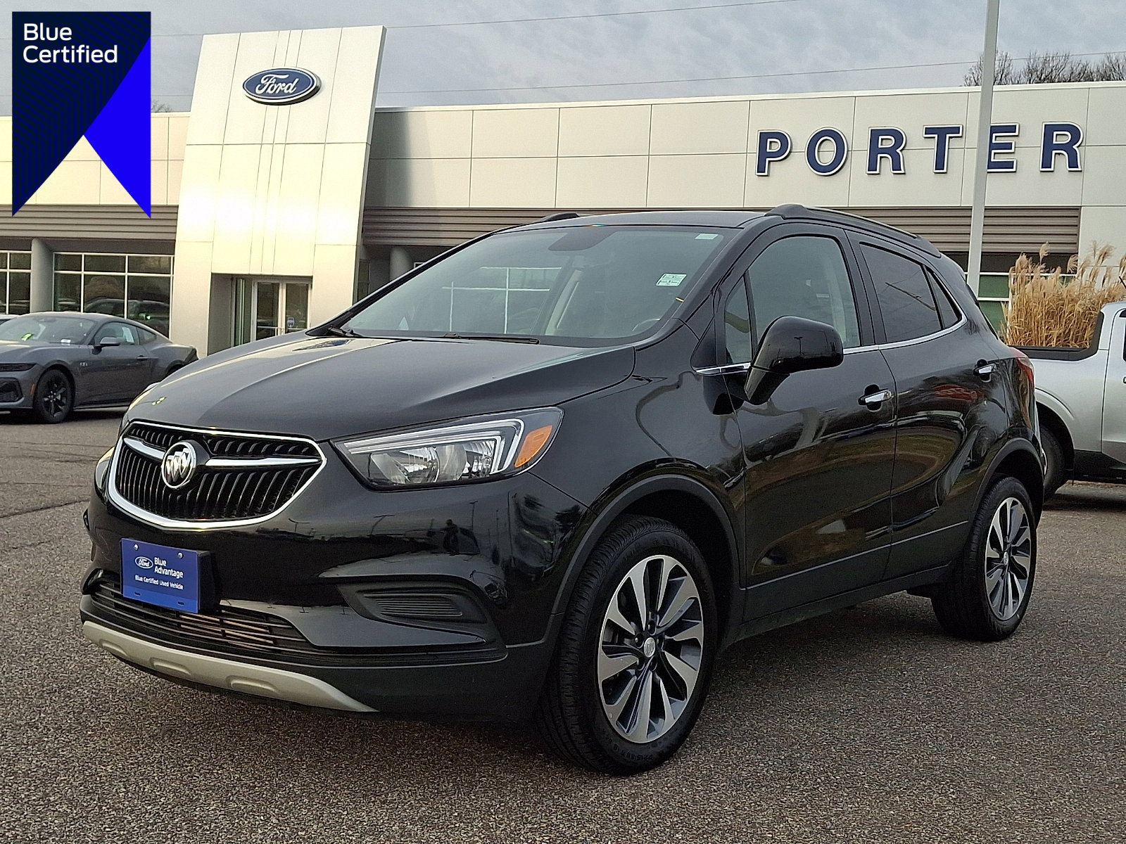 Used 2022 Buick Encore Preferred w/ Safety Package image 1