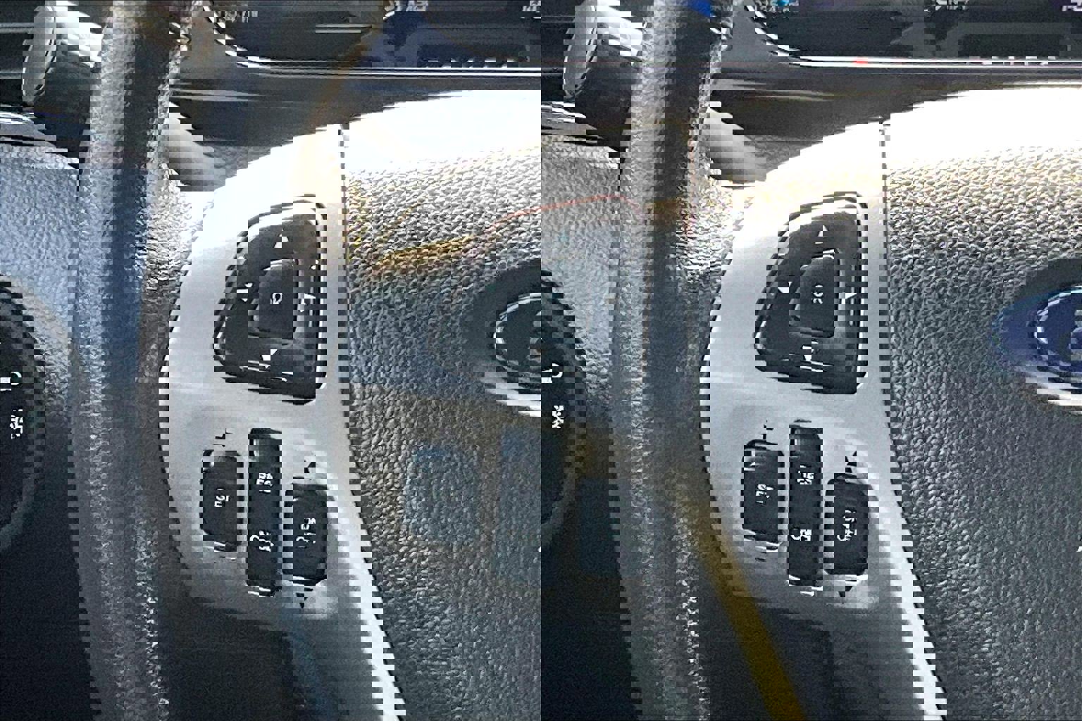 Certified 2017 Ford Taurus Limited image 20