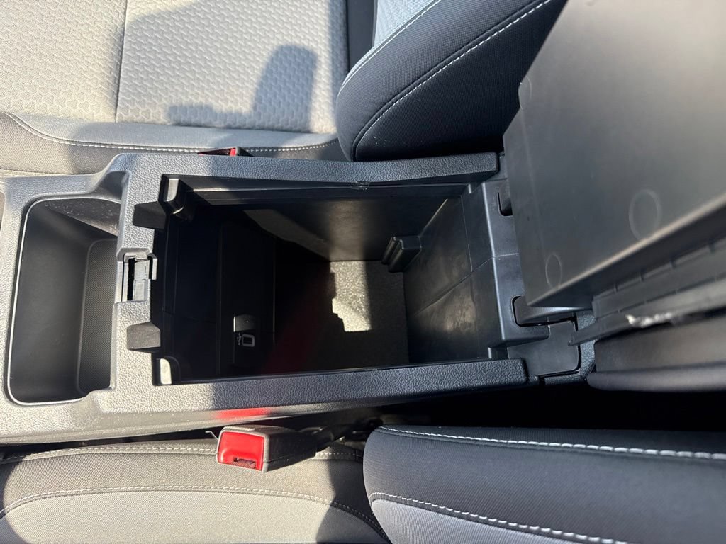 Certified 2019 Ford Escape SE FWD image 26
