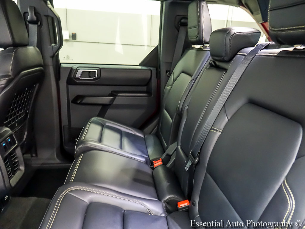Certified 2025 Ford Bronco Badlands AWD/4WD image 11
