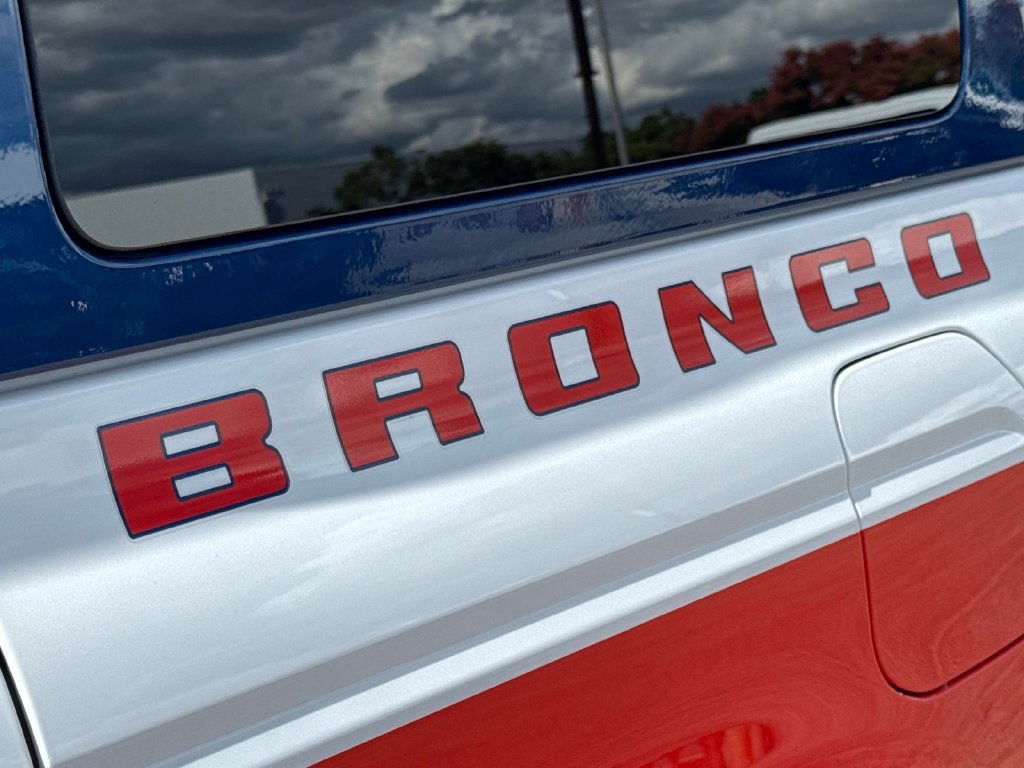 Certified 2026 Ford Bronco Stroppe Edition AWD/4WD image 9