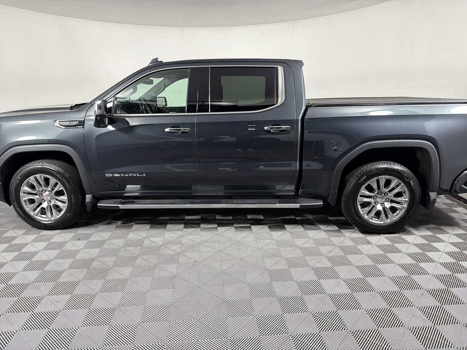 Used 2021 GMC Sierra 1500 Denali AWD/4WD image 7