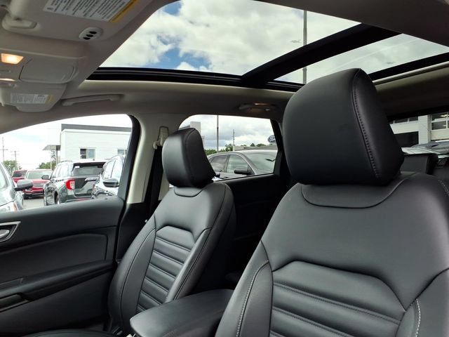 Certified 2024 Ford Edge SEL w/ Convenience Package AWD/4WD image 19