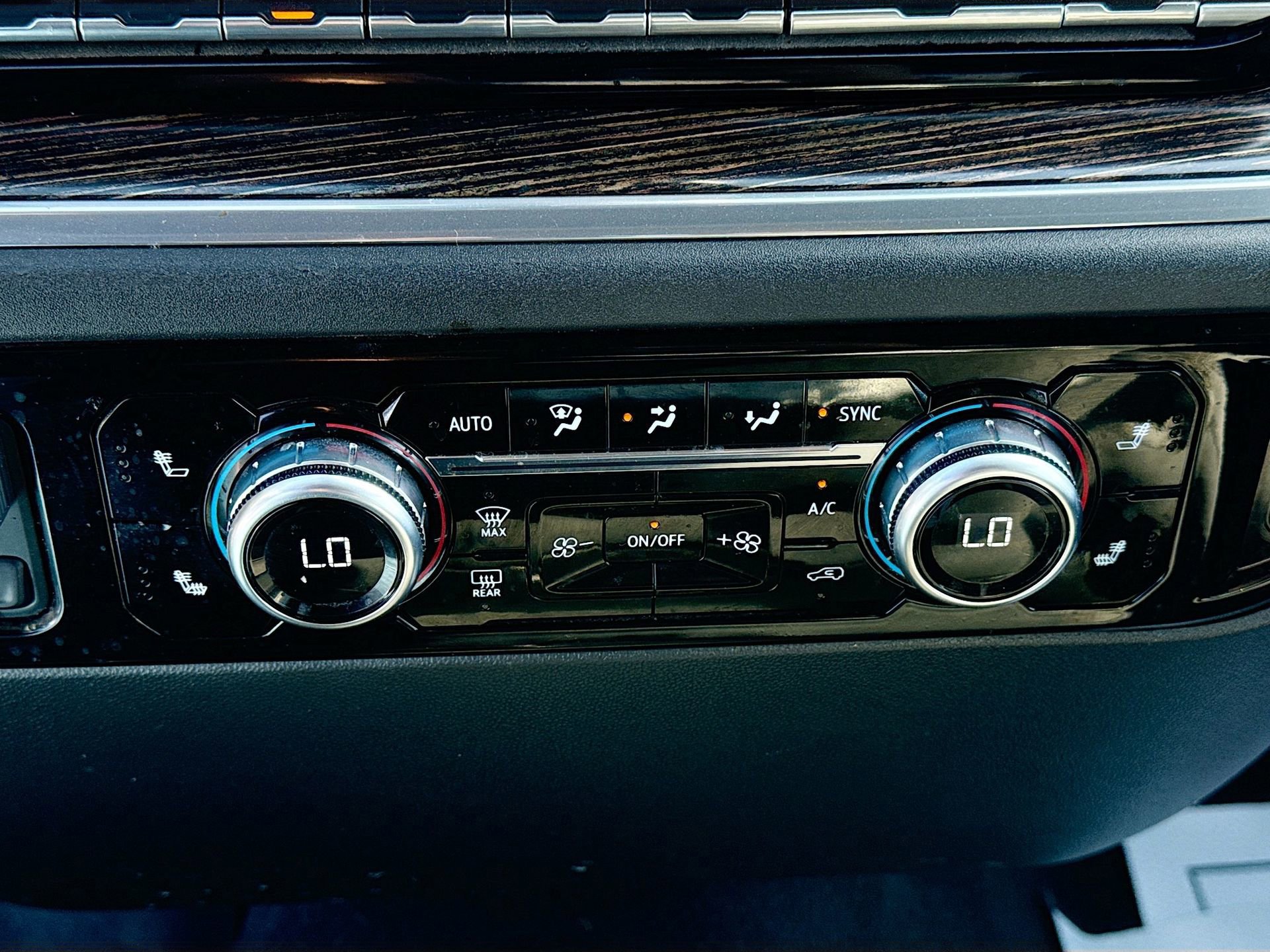 Used 2024 GMC Sierra 1500 Elevation w/ X31 Off-Road Package image 21