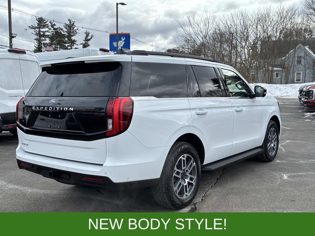 Certified 2025 Ford Expedition Active image 7