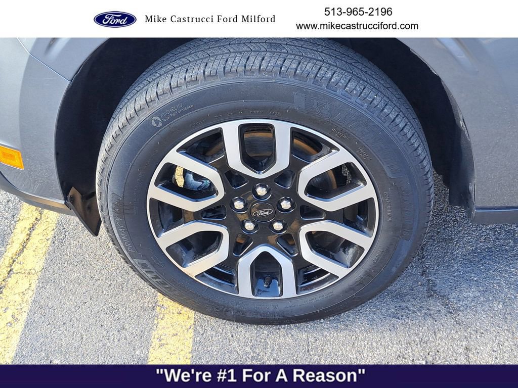 Certified 2024 Ford Maverick Lariat image 9