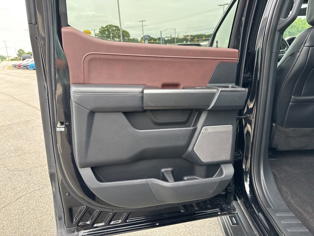 Certified 2022 Ford F150 Lariat w/ Equipment Group 502A High image 17