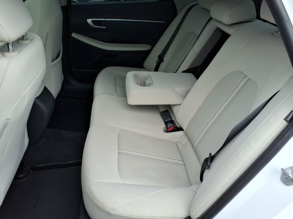 Used 2025 Hyundai Sonata SEL FWD image 18
