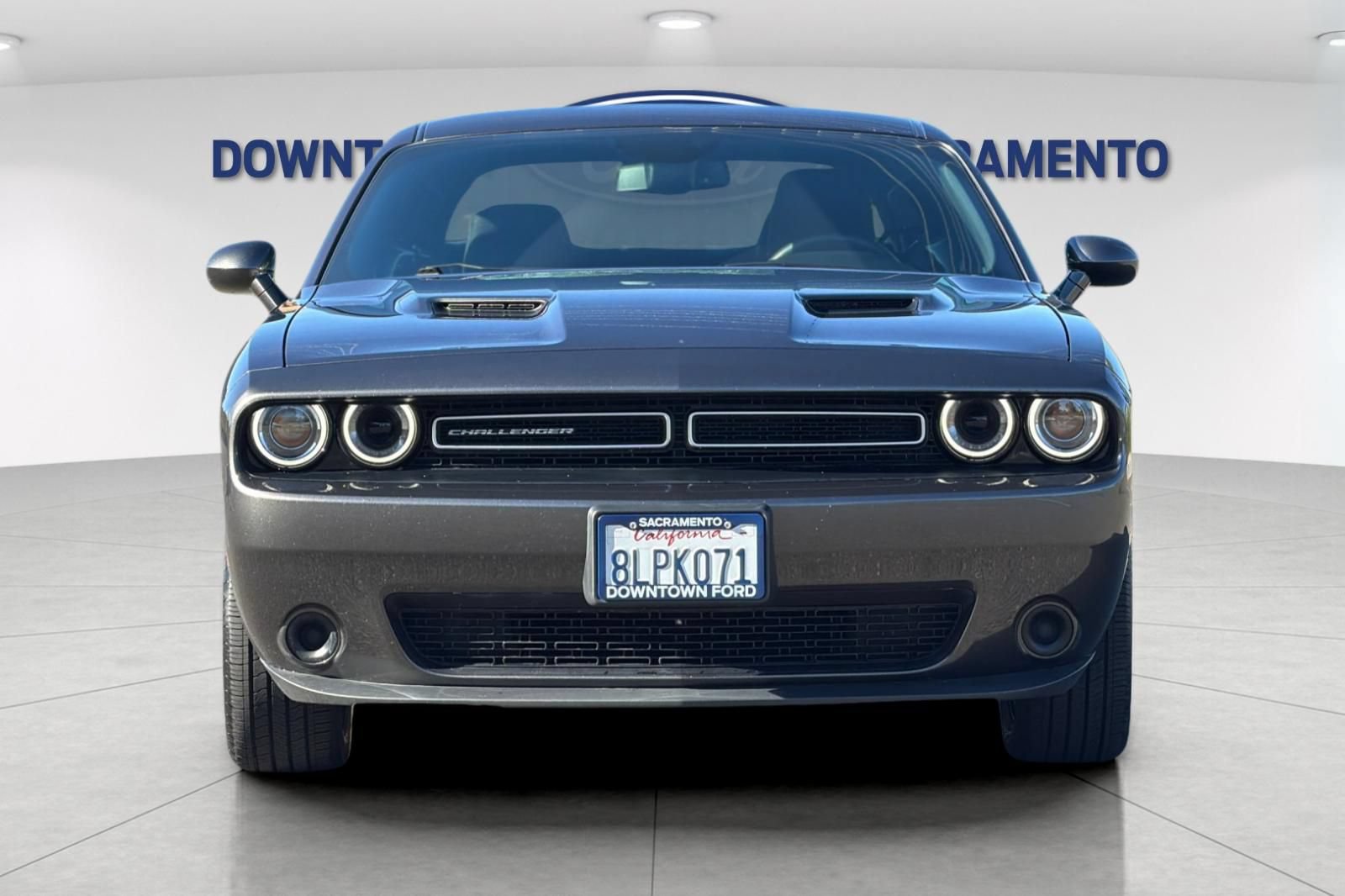 Used 2019 Dodge Challenger SXT RWD image 12