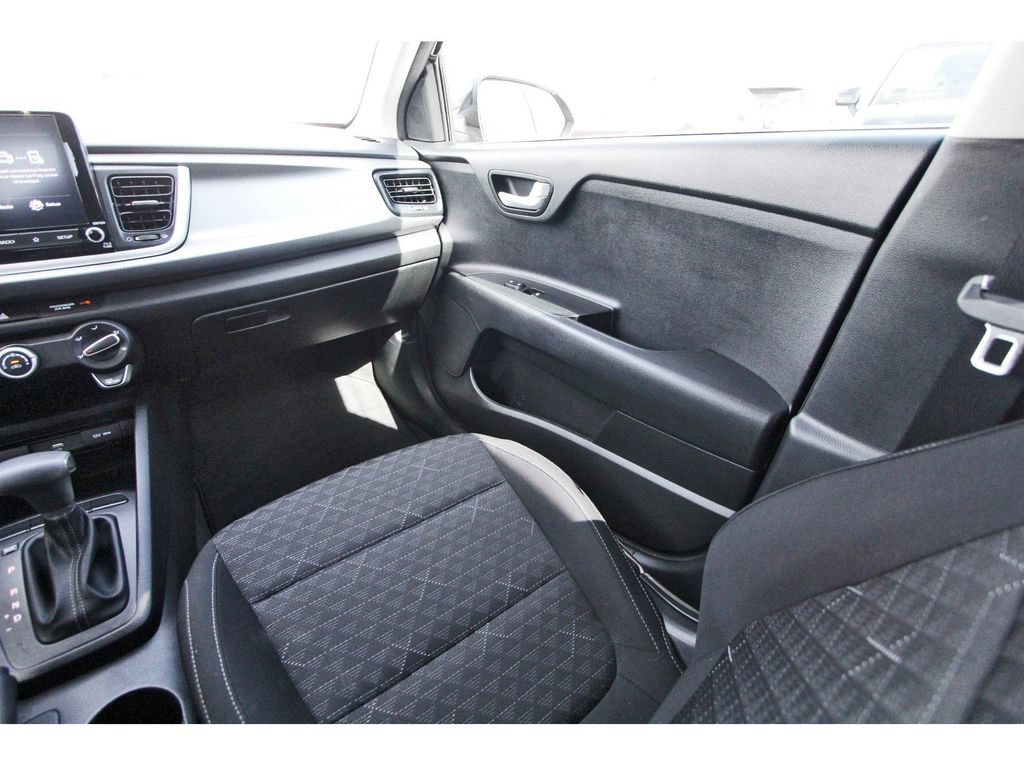 Used 2022 Kia Rio LX FWD image 13