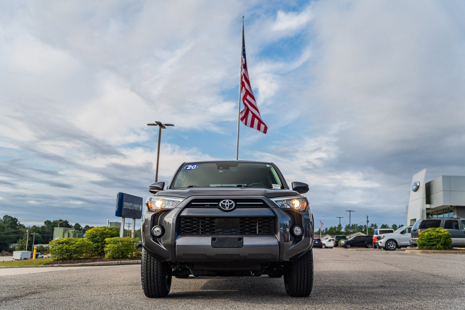 Used 2020 Toyota 4Runner SR5 image 11