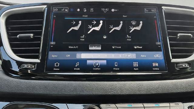 Used 2024 Chrysler Pacifica Touring-L FWD image 22