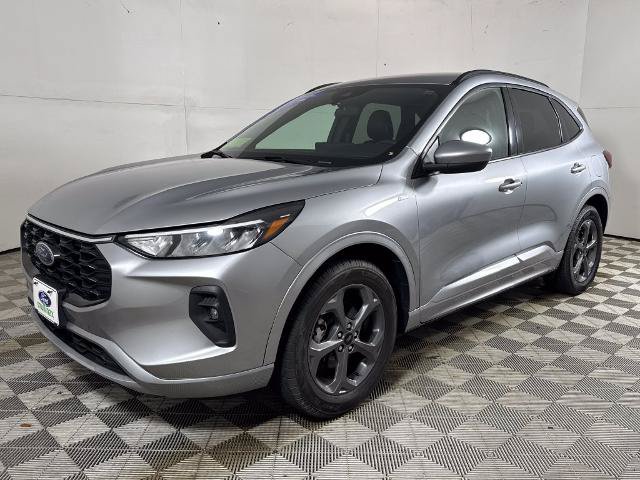 Certified 2023 Ford Escape ST-Line Select w/ Tech Pack #1 AWD/4WD image 9