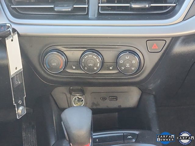 Used 2024 Chevrolet Trax RS image 16