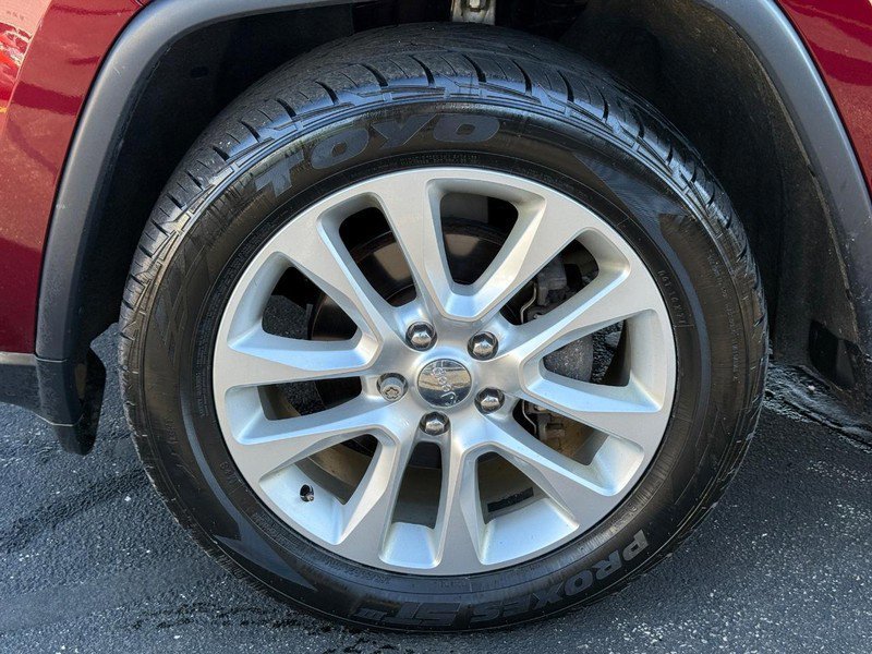 Used 2017 Jeep Grand Cherokee Limited w/ Trailer Tow Group IV image 11