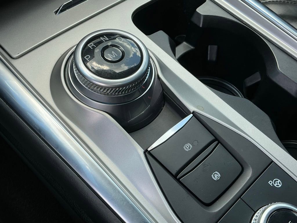 Certified 2020 Ford Explorer Platinum w/ Premium Technology Package AWD/4WD image 37
