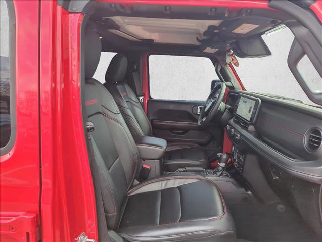 Used 2025 Jeep Wrangler Rubicon w/ Convenience Group image 21